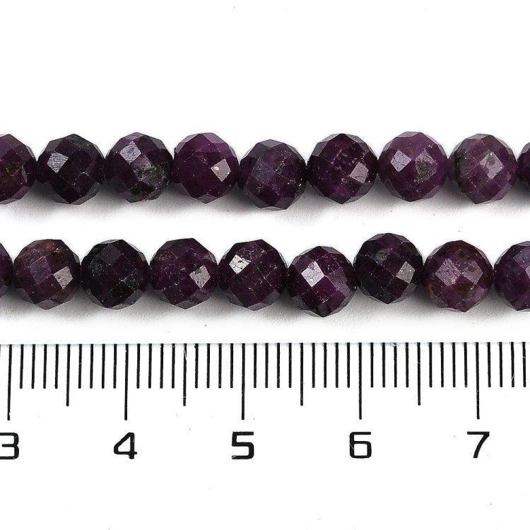 Koraliki z naturalnego rubinu