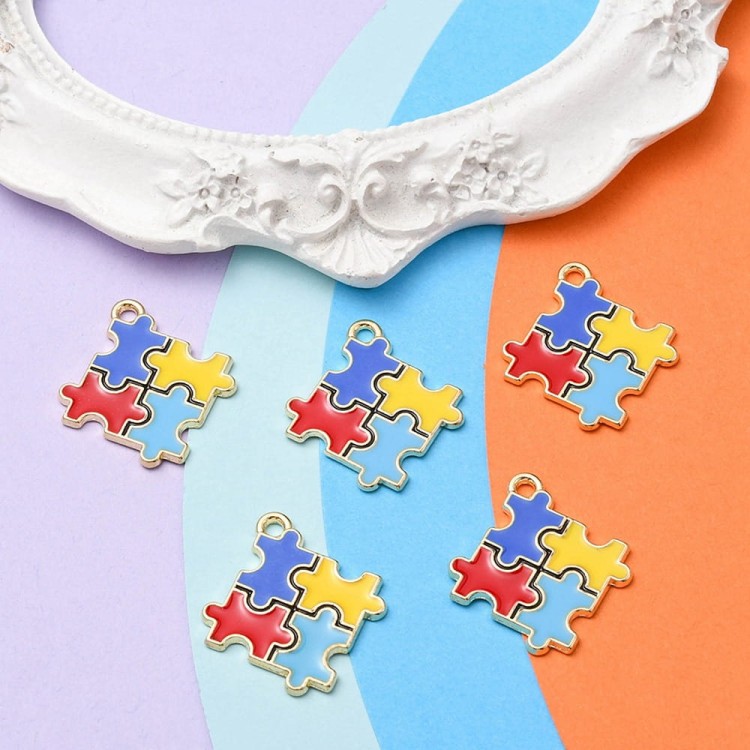 ZM387 Zawieszka metalowa emaliowana puzzle kolorowe