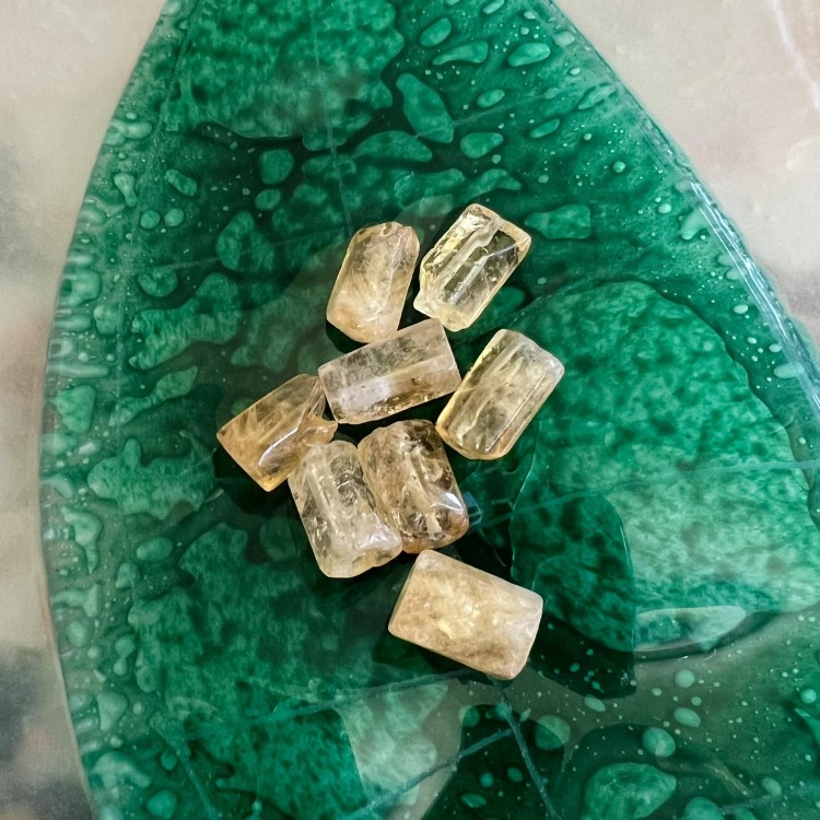 dekorynka kamienie naturalne cytryn bryłka bryła koralik walec dobrobyt powodzenie bogactwo