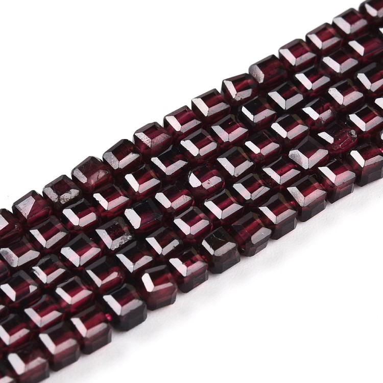 GNT24 Granat kamień naturalny koraliki kostki 3mm fasetowane