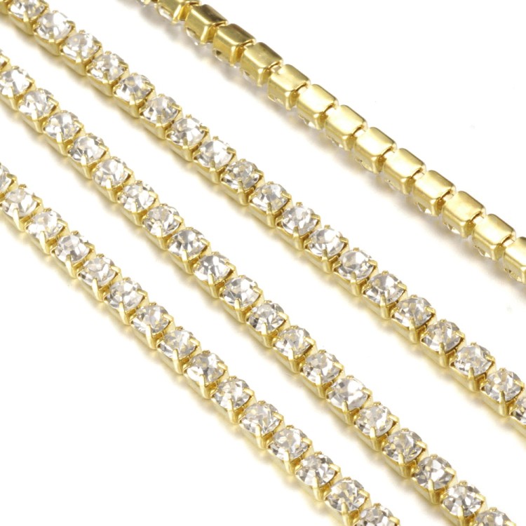 TB45 Taśma biżuteryjna z cyrkoniami kryształkami SS8 2,4mm gold/crystal