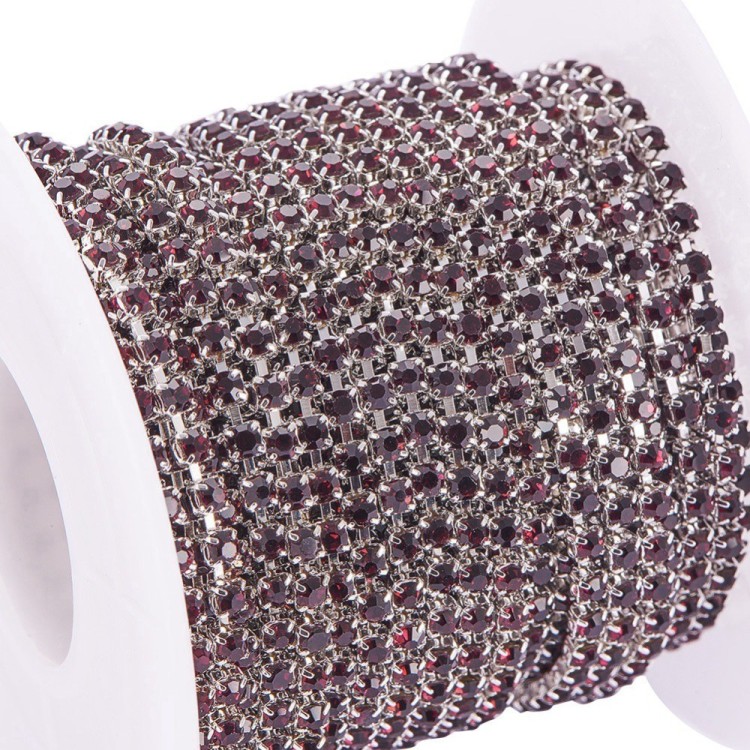 TB46 Taśma biżuteryjna z cyrkoniami kryształkami SS6 2mm silver/amethyst