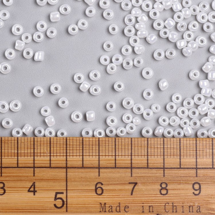 RA525 Koraliki szklane drobne seeds 8/0 okrągłe rokail 3mm 20g białe perłowe