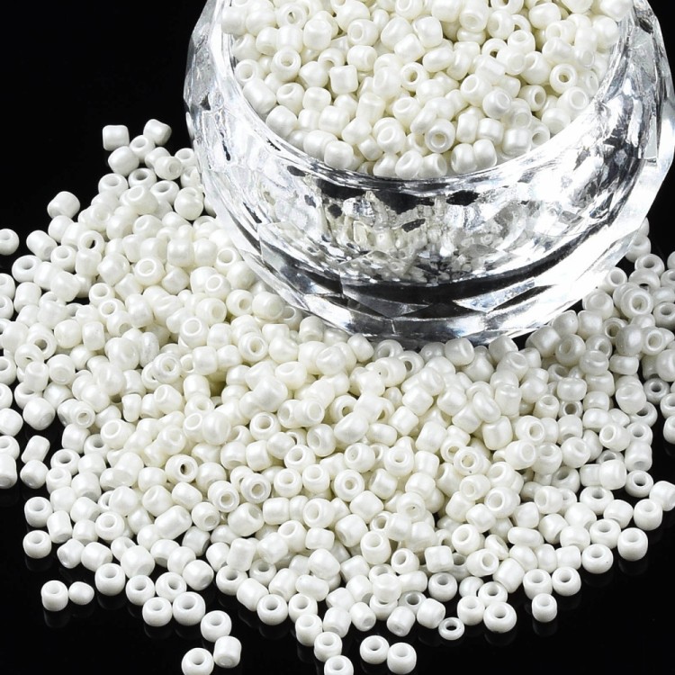 RA551 Koraliki szklane drobne seeds 12/0 okrągłe rokail 2mm 20g ecru perłowe