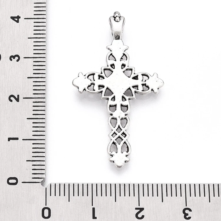 ZM84 Zawieszka metalowa do biżuterii krzyż krzyżyk 21x38mm gotyk stare srebro