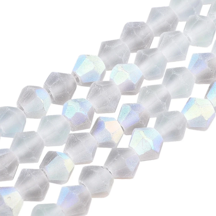 BIC200 Koraliki szklane szlifowane bicone 4mm kryształki sznur 110szt białe AB matowe