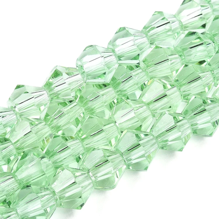 BIC208 Koraliki szklane szlifowane bicone 6mm kryształki sznur 45szt zielone