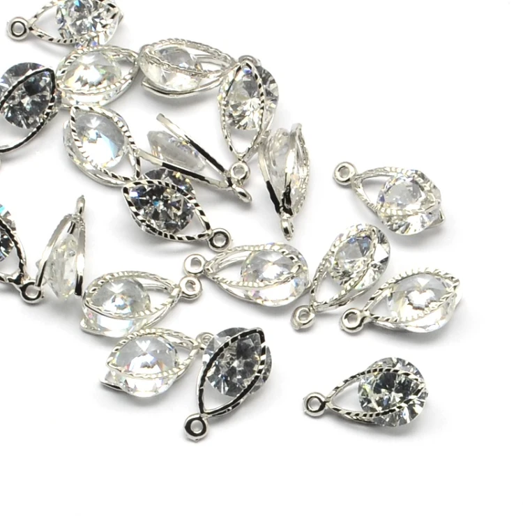 ZM403 Zawieszka metalowa z cyrkonią 15x8mm platynowa