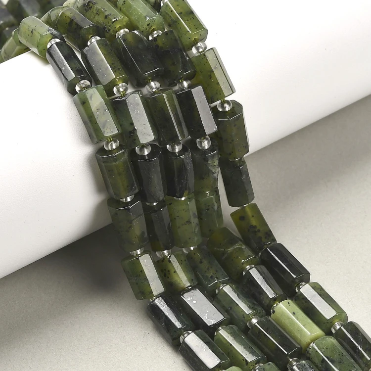 JAD163 Jadeit kanadyjski kamień naturalny koraliki walec 7x10mm sznur 16szt.