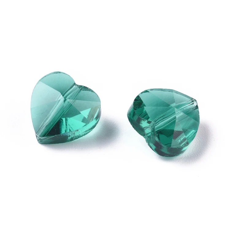 KSF150 Koraliki szklane fasetowane serca serduszka 10x10mm 5szt zielone