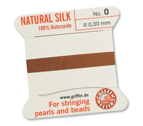 Griffin Nić jedwabna z igłą 100% NATURAL SILK 0,3mm 2m CORNELIAN