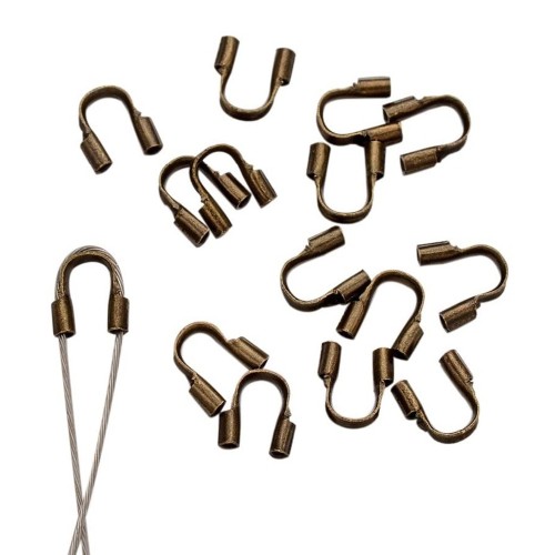 KRZ136 Zakończenia ochronne linki 0,5mm podkówki z mosiądzu 4x4,5mm 10szt mosiężne