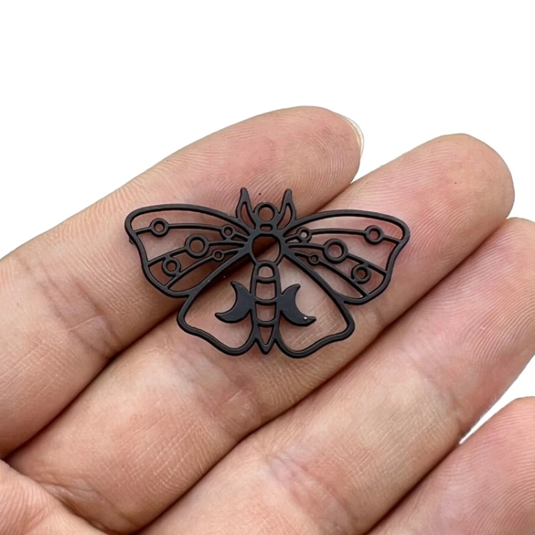 ZM92 Zawieszka metalowa ćma motyl 36x22mm gothic emo - czarna