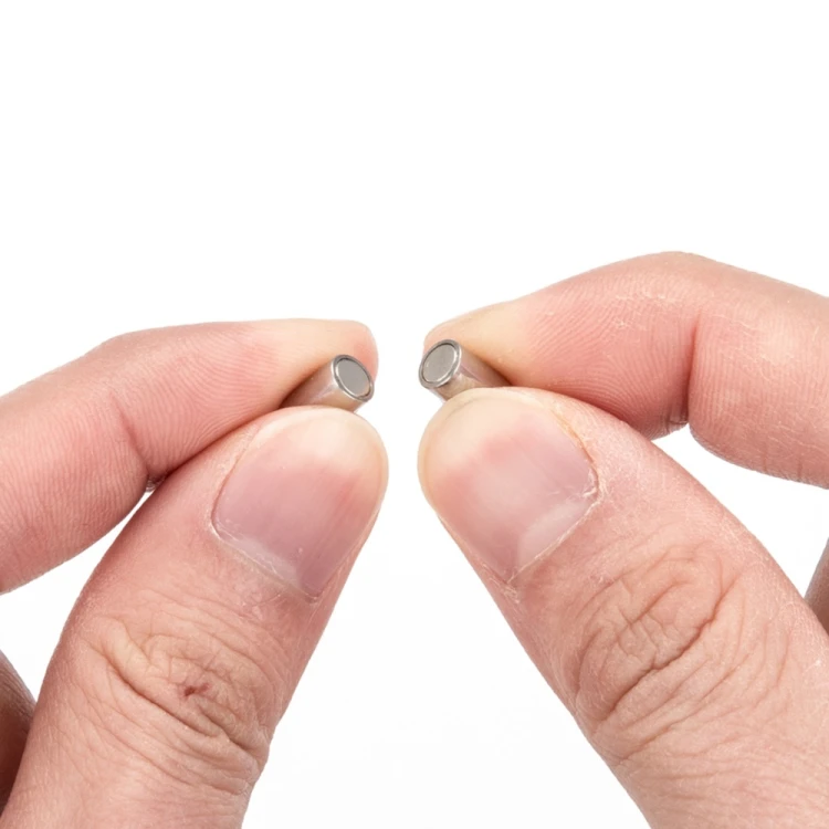 ZAP470 Zapięcie magnetyczne wklejane stal nierdzewna 5x16mm otwór 4mm