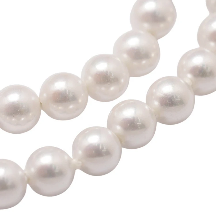 PER325 Perły muszelkowe LUX masa perłowa kule 4mm Grad.A sznur 102szt białe