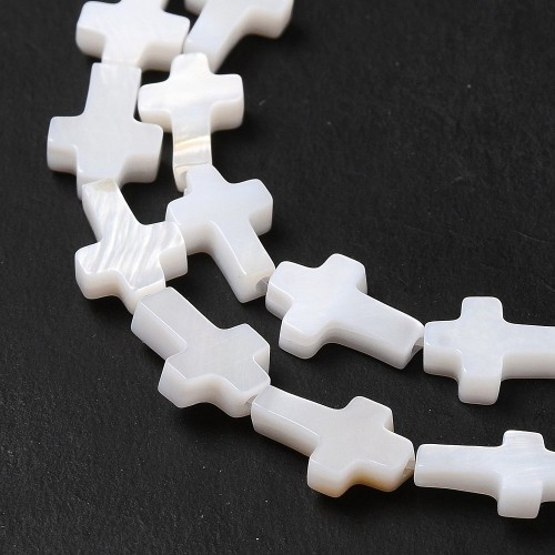 PEM20 Perły muszelkowe LUX koraliki krzyże 10x7x2,5mm sznur 38szt. kremowe