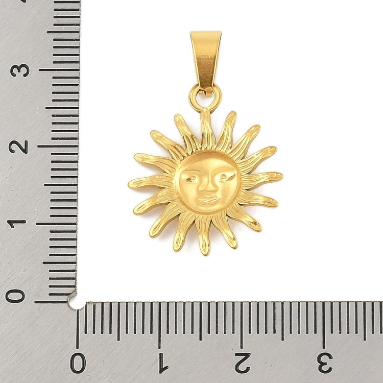 ZSS471 Zawieszka do biżuterii słońce 20x23mm stal nierdzewna IP złota