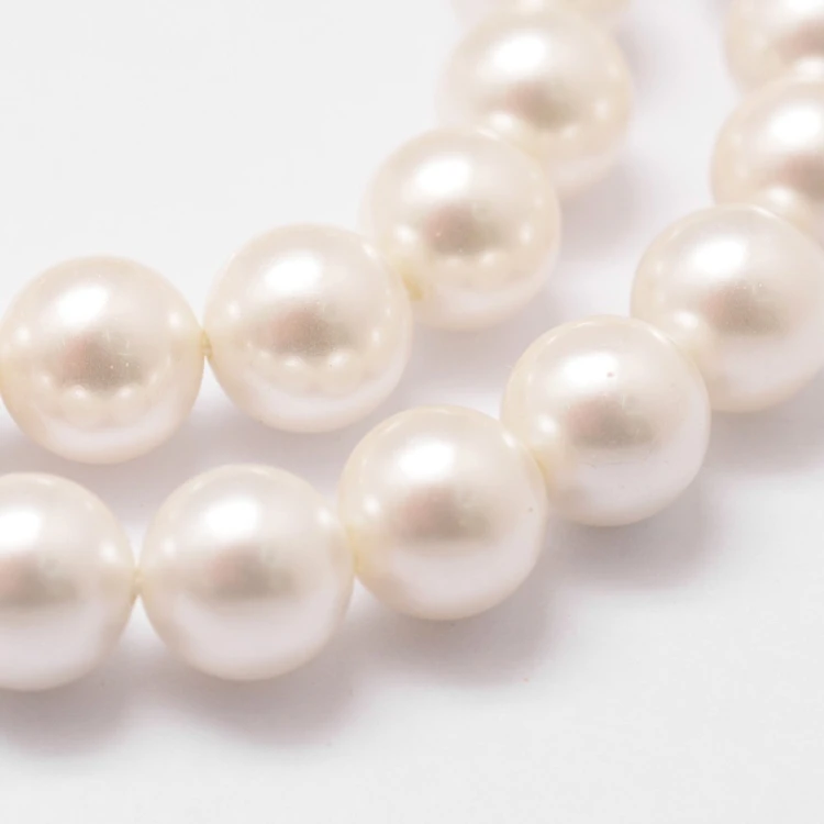 PER327 Perły muszelkowe LUX kule 6mm sznur 62szt białe