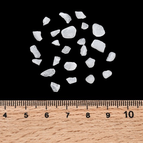 STON35 Jadeit kamień naturalny kamyczki ozdobne 2-8mm 20g do żywicy rękodzieła