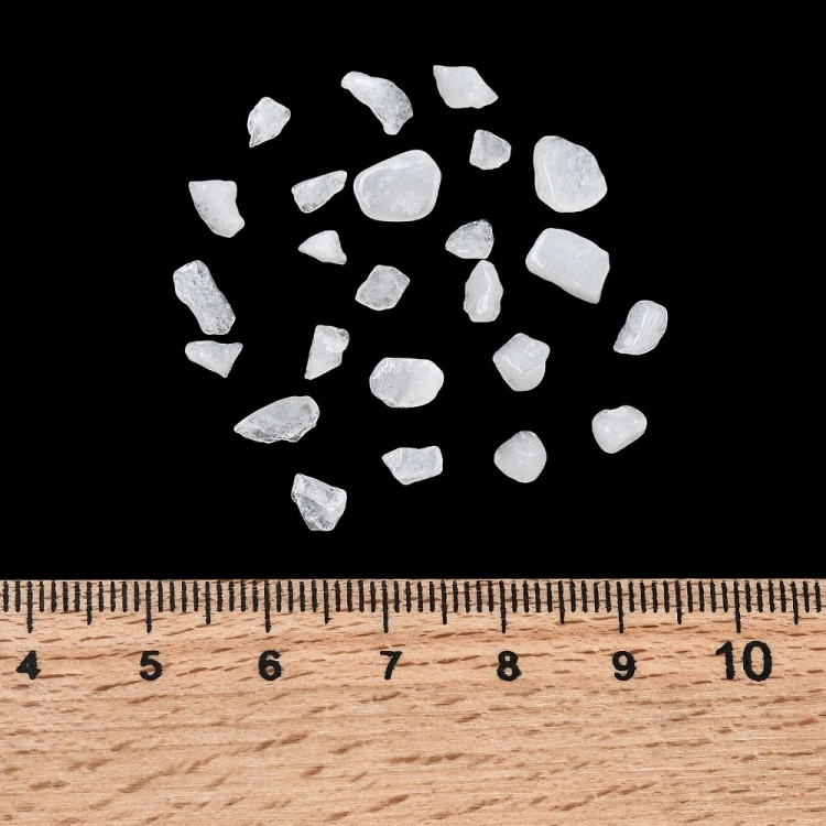 STON35 Jadeit kamień naturalny kamyczki ozdobne 2-8mm 20g do żywicy rękodzieła