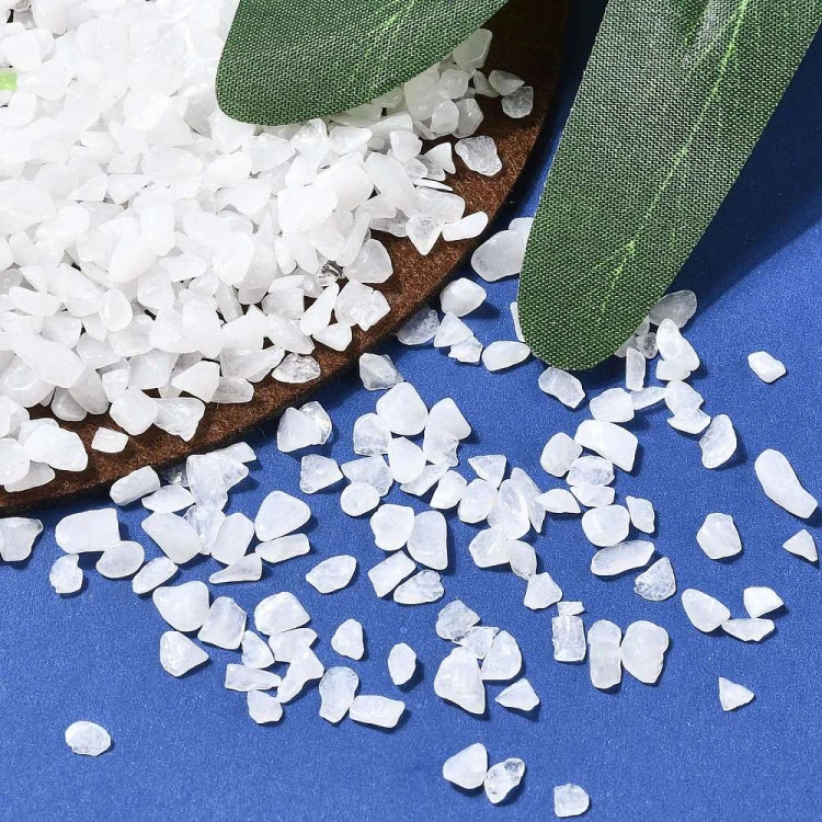 STON35 Jadeit kamień naturalny kamyczki ozdobne 2-8mm 20g do żywicy rękodzieła