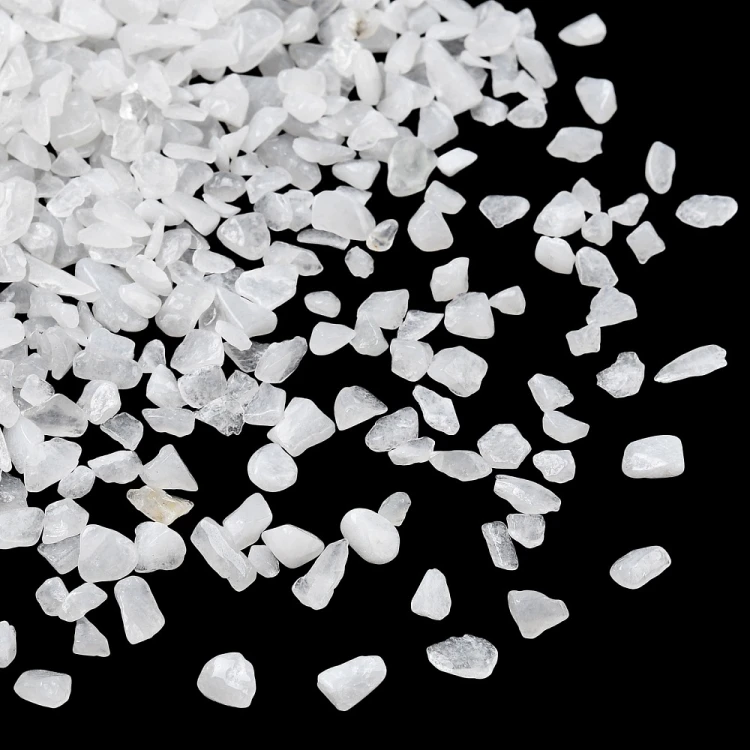 STON35 Jadeit kamień naturalny kamyczki ozdobne 2-8mm 20g do żywicy rękodzieła
