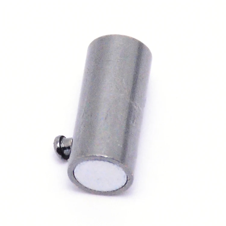 Zap404 Zapięcie magnetyczne do rzemieni mosiężne 5x15mm garfitowe